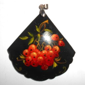 Pendant fan shape: Red rowan on black Babooshki s