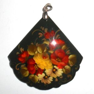 Pendant fan shape: Flowers on dark green Babooshki s