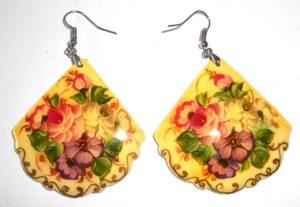 Earrings fan shape: ‘Flowers’ on light yellow Babooshki s