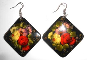 Earrings rhombus shape: 'Roses' on black Babushka Matryoshka Babooshki Babushkas