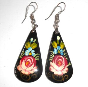 Earrings drop shape: ‘Pink rose’ on black Babooshki s