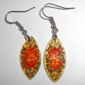 Earrings pearl: 'Red Roses' Babushka Matryoshka Babooshki Babushkas