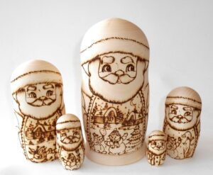Santa 5-set with snowmen scene Babushka Matryoshka nesting Doll Babooshki Babushkas raw plain unpainted Unfinished Montessori blank