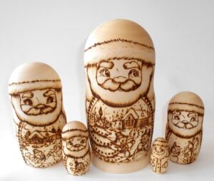 Santa 5-set with snowmen scene Babushka Matryoshka nesting Doll Babooshki Babushkas raw plain unpainted Unfinished Montessori blank