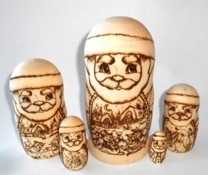 Santa 5-set with snowmen scene Babushka Matryoshka nesting Doll Babooshki Babushkas raw plain unpainted Unfinished Montessori blank