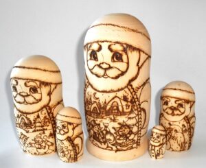 Santa 5-set with snowmen scene nesting Doll Babooshki s raw plain unpainted Unfinished Montessori blank