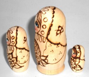 DIY girl 3-set with flower basket nesting Doll Babooshki s raw plain unpainted Unfinished Montessori blank
