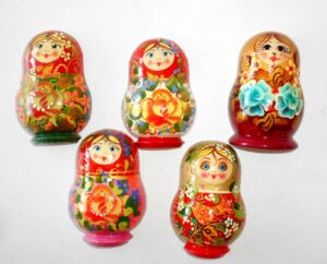 Babushka fridge magnet x 5 Babushka Matryoshka nesting Doll  Babooshki Babushkas