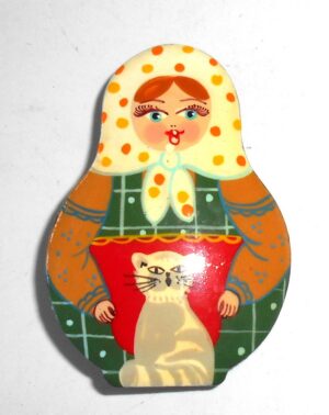 Brooch: Galya with cat Babushka Matryoshka Babooshki Babushkas