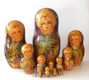 Cinderella multi-figure giant 15-set babushka Matryoshka nesting Doll Babooshki Babushkas
