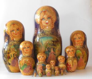 Cinderella multi-figure giant 15-set nesting Doll Babooshki s
