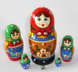 Village 6-set brown apron Babushka Matryoshka nesting Doll Babooshki Babushkas Classic Village Traditional