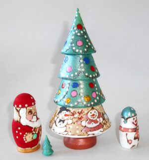 Xmas Tree 4-set woody nesting Doll babooshki s