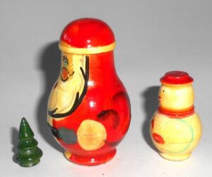 Xmas Tree 4-set with top 3d nesting Doll Babooshki s