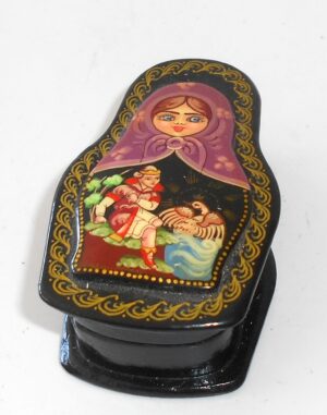 Lacquered box The Swan Princess tale