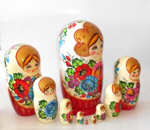 GIANT Ksenia white scarf 10-set nesting Doll Babooshki s