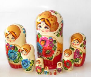 GIANT Ksenia white scarf 10-set nesting Doll Babooshki s