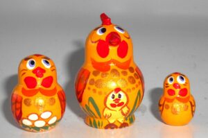 MINI Funny Rooster & chicken with gold 5-set TINY nesting Doll Babooshki s