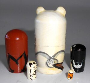 MINI Funny thin White Bear 5-set TINY nesting Doll Babooshki s