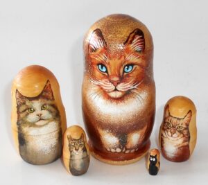 Family Cats small Babushka Matryoshka nesting Doll Babooshki Babushkas