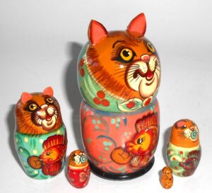 Funny brown Cat with gold fish small nesting Doll Babooshki s