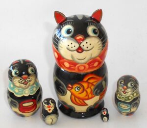 Funny black Cat with gold fish small Babushka Matryoshka nesting Doll Babooshki Babushkas