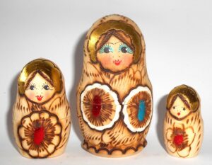 Kira red & blue flowers nesting Doll Babooshki s