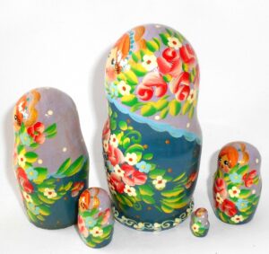 Anya in dark cyan dress purple scarf 5-set nesting Doll Babooshki s