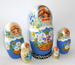 Girl with flower basket 5-set nesting Doll Babooshki s Classic Village Traditional