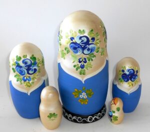 Girl with flower basket 5-set nesting Doll Babooshki s Classic Village Traditional