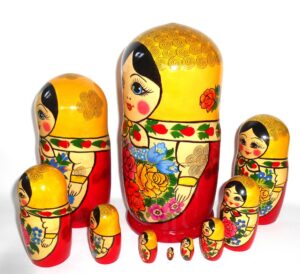 GIANT Semenov yellow scarf 10-set giant nesting Doll Babooshki s Classic Village Traditional