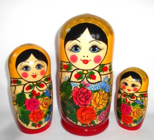 GIANT Semenov yellow scarf 10-set giant nesting Doll Babooshki s Classic Village Traditional