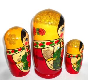 GIANT Semenov yellow scarf 10-set giant nesting Doll Babooshki s Classic Village Traditional