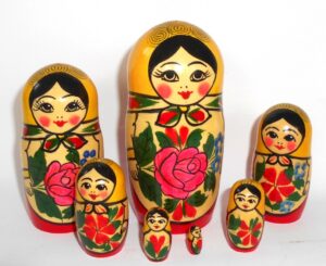 GIANT Semenov yellow scarf 10-set giant nesting Doll Babooshki s Classic Village Traditional