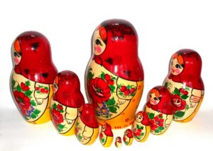 KIROV – Kirovie red scarf giant 10-set nesting Doll Babooshki s Classic Village Traditional