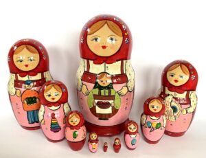 GIANT Village Girls Toys red 10-set Babushka Matryoshka nesting Doll (Copy)