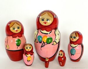 GIANT Village Girls Toys red 10-set Babushka Matryoshka nesting Doll (Copy)