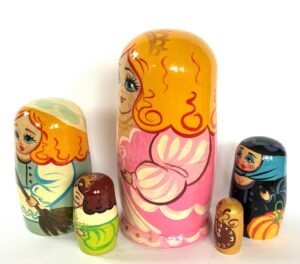 Thumbelina   Babushka Matryoshka nesting Doll (Copy)