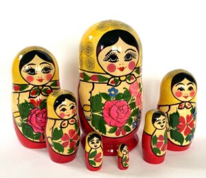 Semenov pink scarf with flowers 7-set Babushka Matryoshka nesting Doll (Copy)