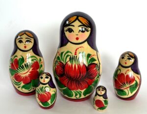 Kirov Kirovie giant red scarf purple dress 10-set Babushka Matryoshka nesting Doll (Copy)