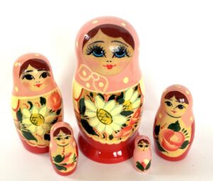RED daisy  5-set Babushka Matryoshka nesting Doll (Copy)