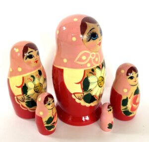 RED daisy  5-set Babushka Matryoshka nesting Doll (Copy)