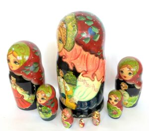 Village date in Winter blue dress 7-set Babushka Matryoshka nesting Doll (Copy)