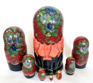 Village date in Winter blue dress 7-set Babushka Matryoshka nesting Doll (Copy)