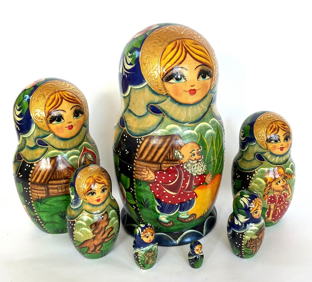 Village date in Winter teal scarf 7-set Babushka Matryoshka nesting Doll (Copy)