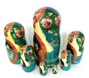 Russian fairy tale Tsar Sultan 7-set Babushka Matryoshka nesting Doll (Copy)
